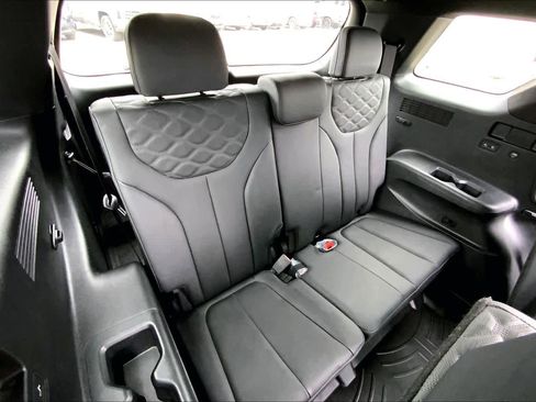 Used 2022 Hyundai Palisade Calligraphy image 36