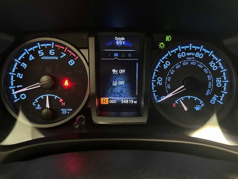 Certified 2023 Toyota Tacoma TRD Sport w/ Black Out Package (TMS) AWD/4WD image 12