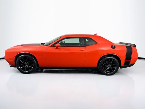 Used 2017 Dodge Challenger R/T w/ Sound Group RWD image 7
