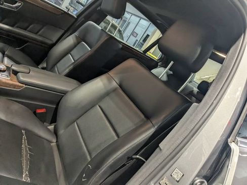 Used 2011 Mercedes-Benz E 350 4MATIC Sedan image 26