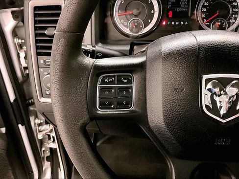 Used 2018 RAM 2500 Tradesman w/ Chrome Appearance Group AWD/4WD image 12