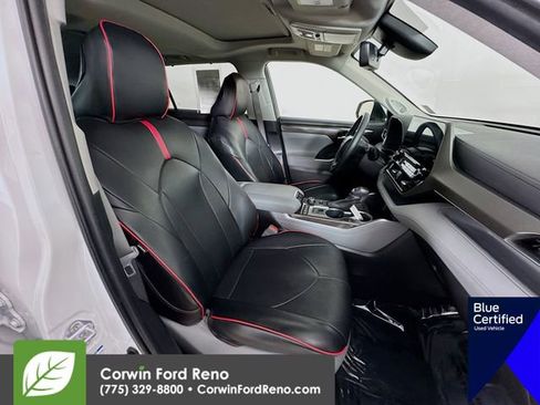 Used 2022 Toyota Highlander Limited image 32