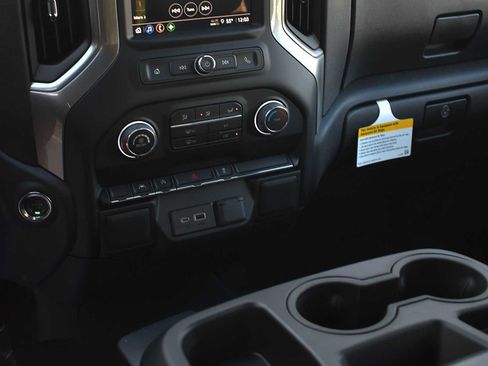 New 2026 Chevrolet Silverado 1500 W/T image 12