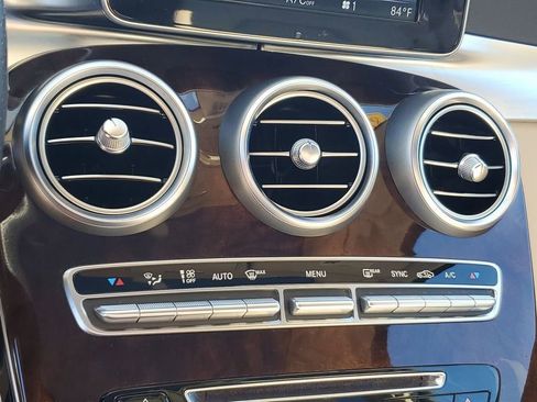 Used 2018 Mercedes-Benz GLC 300 image 26