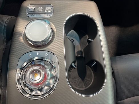 New 2024 Genesis GV60 RWD image 24