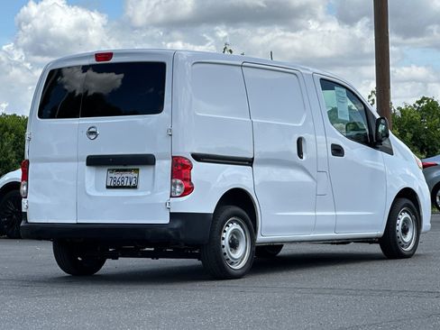 Used 2021 Nissan NV200 S w/ Back Door Glass Package FWD image 4