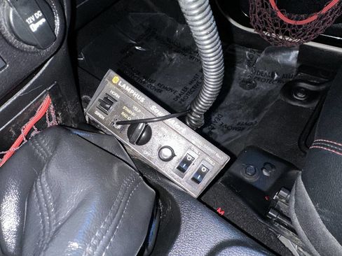 Used 2017 Jeep Wrangler Unlimited Rubicon image 17