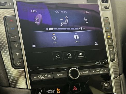 Used 2015 INFINITI Q50 w/ Navigation Package RWD image 19