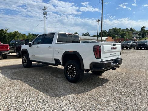 Used 2025 GMC Sierra 2500 AT4X AWD/4WD image 6