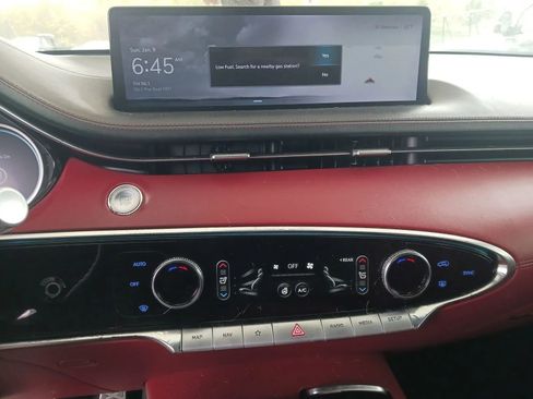 Used 2022 Genesis GV70 3.5T Sport w/ Sport Advanced Package image 7