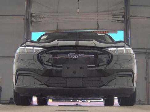 Used 2025 Ford Mustang Mach-E Premium AWD/4WD image 2