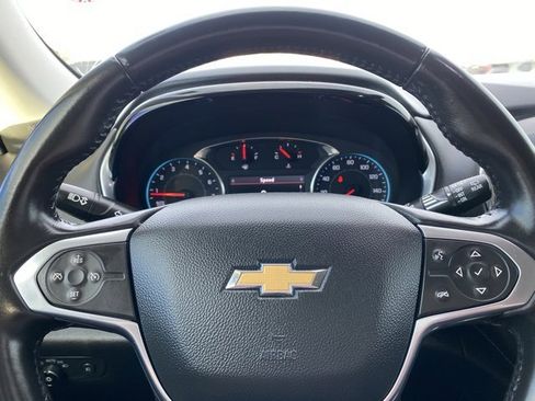 Used 2020 Chevrolet Traverse LT image 15