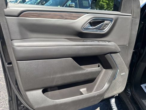 Used 2021 Chevrolet Tahoe Z71 AWD/4WD image 22
