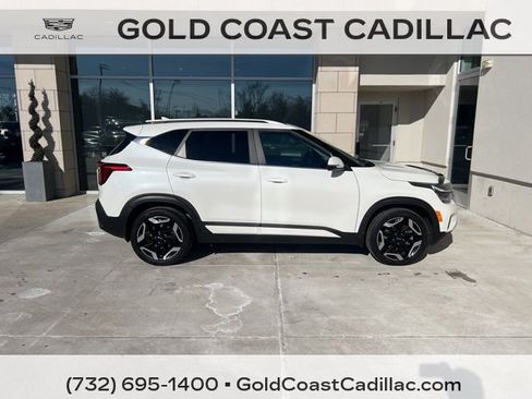 Used 2024 Kia Seltos SX w/ SX Sunroof Package image 4