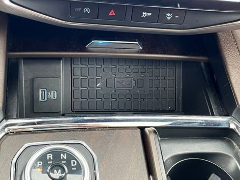 Used 2024 Ford Expedition King Ranch image 28