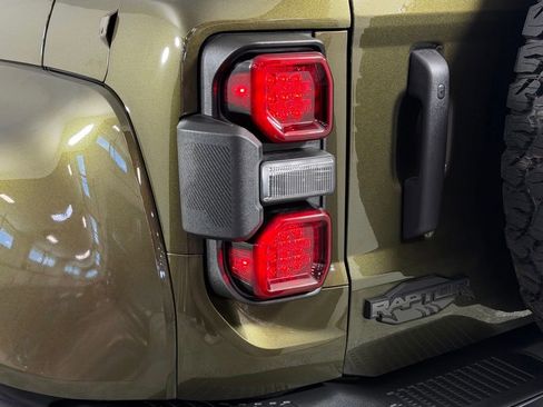 Used 2025 Ford Bronco Raptor AWD/4WD image 12