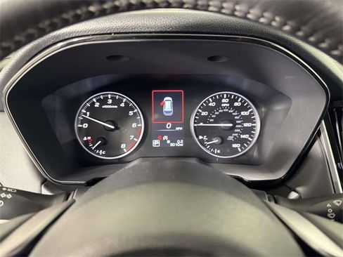 Certified 2025 Subaru Outback Premium image 3