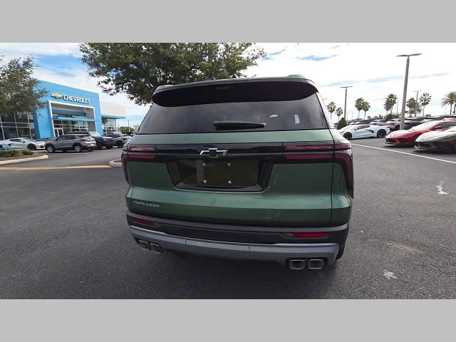 New 2027 Chevrolet Traverse LT w/ Sun and Wheel Package FWD image 20