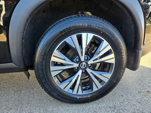 Used 2021 Nissan Rogue SV image 41