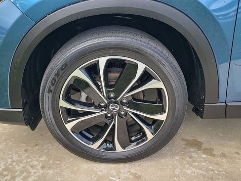 Used 2023 MAZDA CX-5 AWD 2.5 S w/ Premium Package image 3