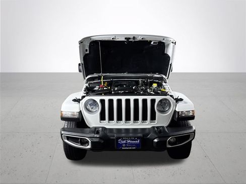 Used 2021 Jeep Wrangler Unlimited Sahara AWD/4WD image 21