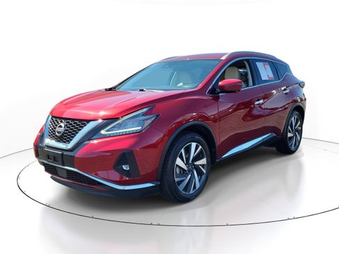 Used 2023 Nissan Murano SL image 2