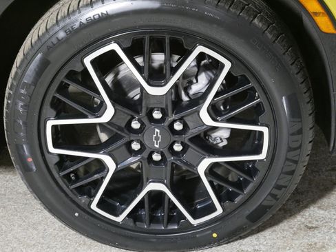 Used 2023 Chevrolet Blazer RS w/ Driver Confidence II Package image 15