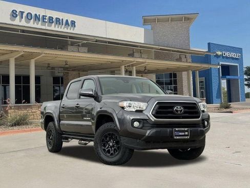 Used 2021 Toyota Tacoma SR5 image 2
