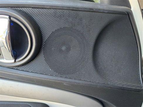 Used 2019 MINI Cooper Clubman Signature image 15