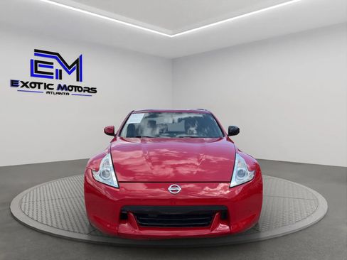 Used 2009 Nissan 370Z Touring RWD image 8