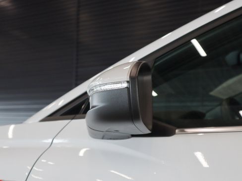 Certified 2023 Audi Q4 e-tron Premium Plus w/ Premium Plus image 27