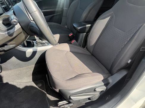 Used 2018 Jeep Compass Sport FWD image 36