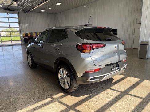 Used 2024 Buick Encore GX Preferred FWD image 3