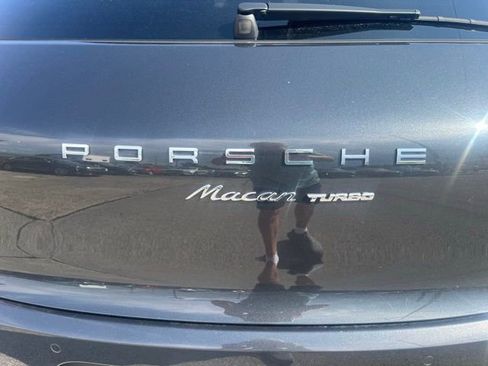 Used 2018 Porsche Macan image 6