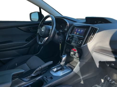 Used 2018 Subaru Crosstrek 2.0i Premium image 17