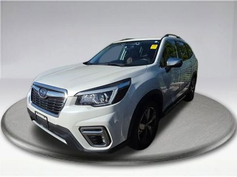 Used 2020 Subaru Forester Touring image 12