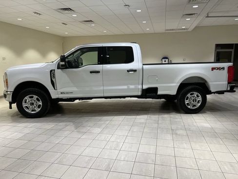 Certified 2025 Ford F350 XLT w/ FX4 Off-Road Package AWD/4WD image 2