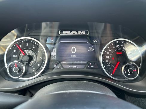 Used 2026 RAM 1500 Laramie AWD/4WD image 16