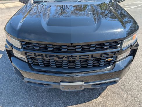 Used 2021 Chevrolet Silverado 1500 Custom image 12