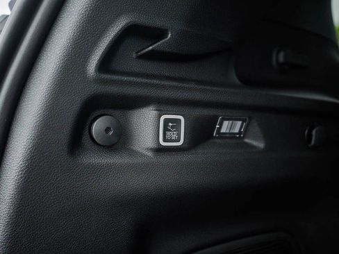 New 2026 Jeep Grand Cherokee L Limited AWD/4WD image 9