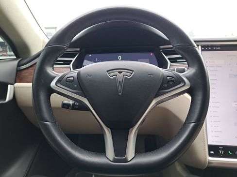 Used 2018 Tesla Model S 75D image 22