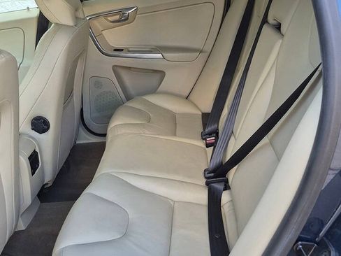 Used 2013 Volvo XC60 3.2 FWD image 47