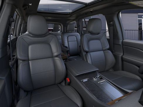 New 2025 Lincoln Aviator Reserve w/ Equipment Group 201A image 10