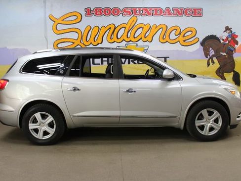 Used 2017 Buick Enclave Leather AWD/4WD image 1