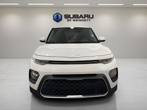 Used 2022 Kia Soul LX FWD image 8