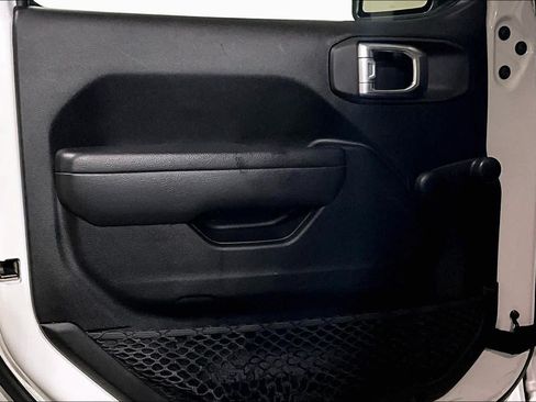 Used 2022 Jeep Wrangler Unlimited Sport AWD/4WD image 20
