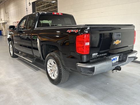 Used 2017 Chevrolet Silverado 1500 LT w/ All Star Edition AWD/4WD image 3