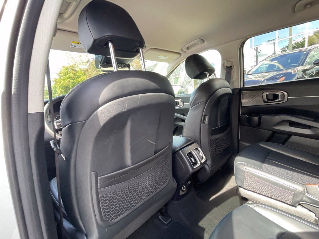 Used 2023 Kia Sorento EX AWD/4WD image 20