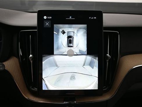 New 2026 Volvo XC60 B5 Plus w/ Protection Package Premier image 22