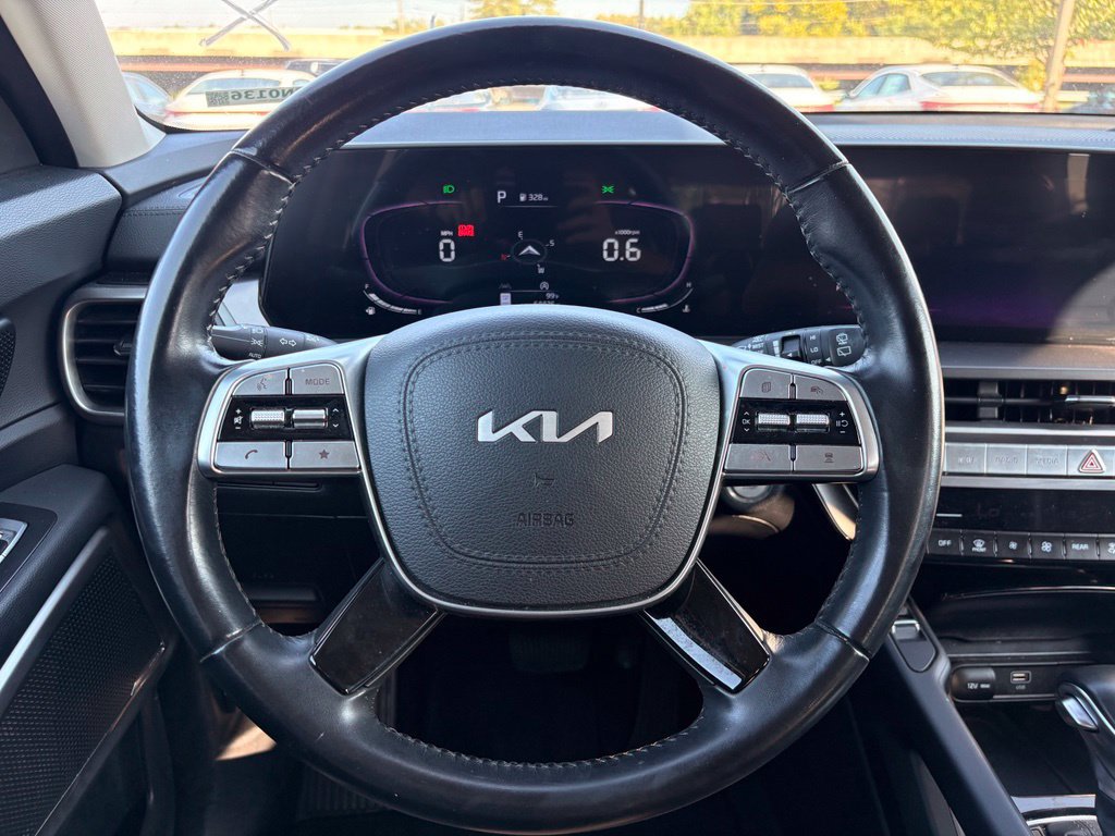 Used 2025 Kia Telluride S AWD/4WD image 14
